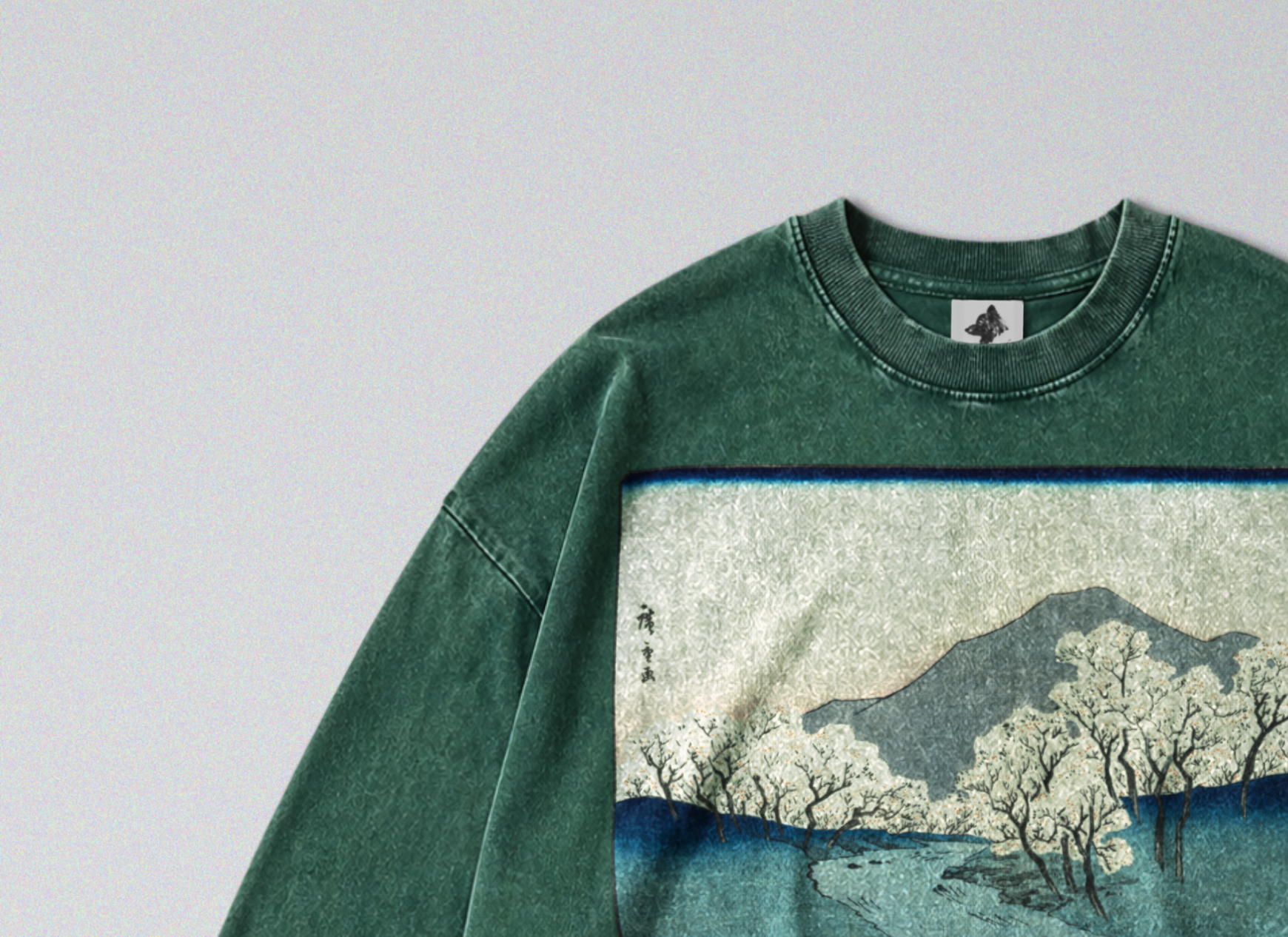 Oversized Snow Washed Long Sleeve Cotton Tee - Japanese Snowy Mountain Print