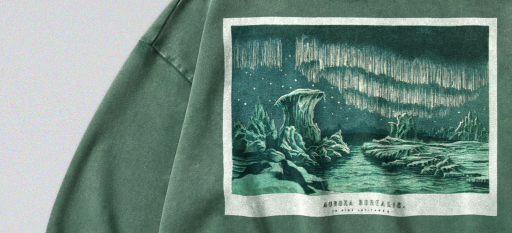 Oversized Snow Washed Cotton Sweatshirt - Arctic Northern Lights Print
