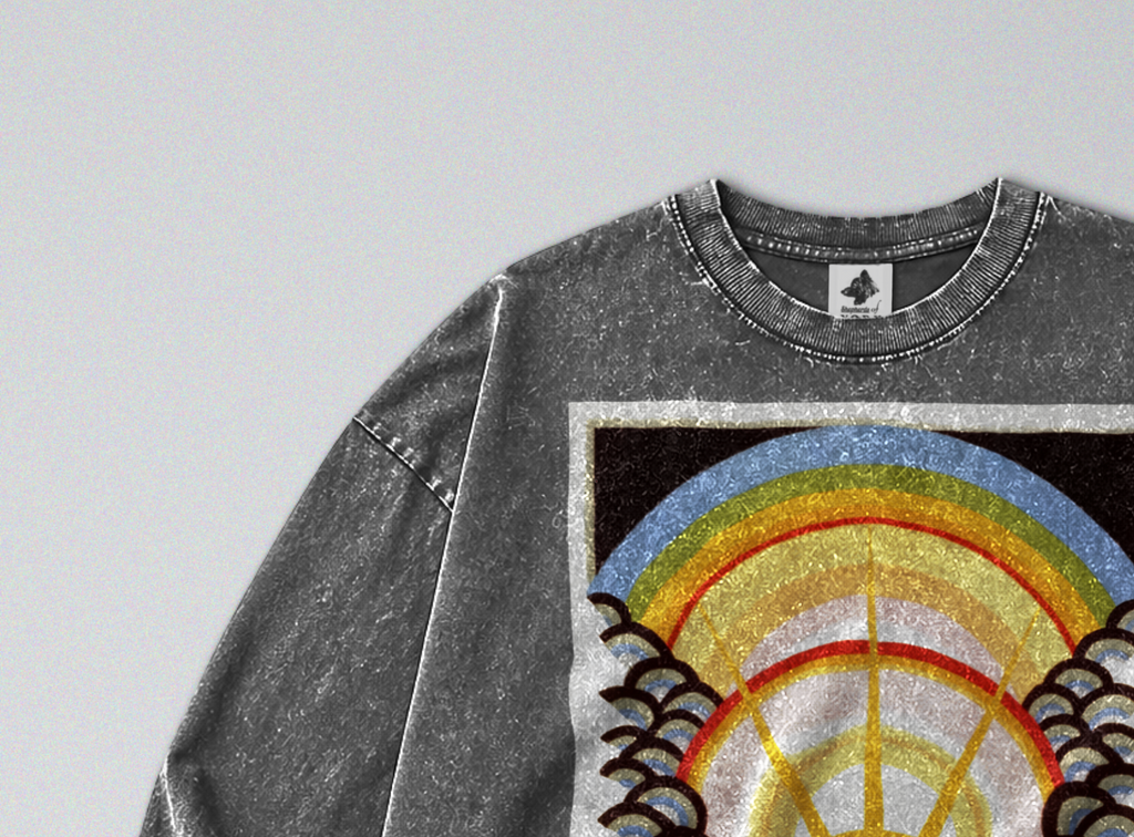 Oversized Snow Washed Long Sleeve Cotton Tee - Museum of Natural History Print