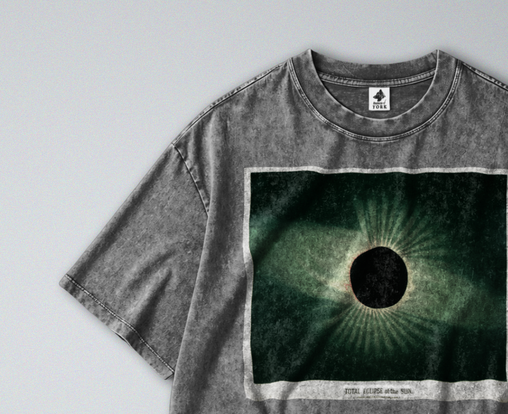 Oversized Snow Washed Cotton Tee - Solar Eclipse Print