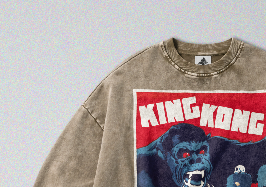 Oversized Snow Washed Cotton Sweatshirt - King Kong Movie Poster Print