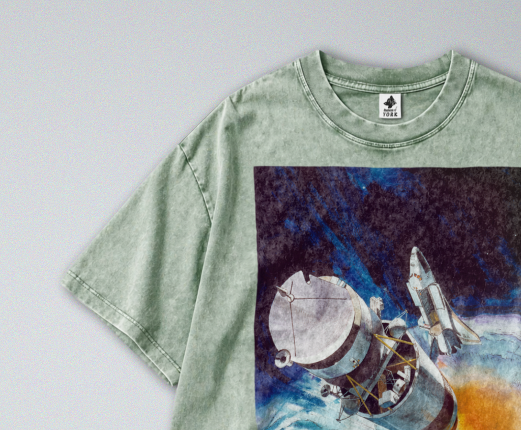 NASA Spaceship - Short Sleeve Tee