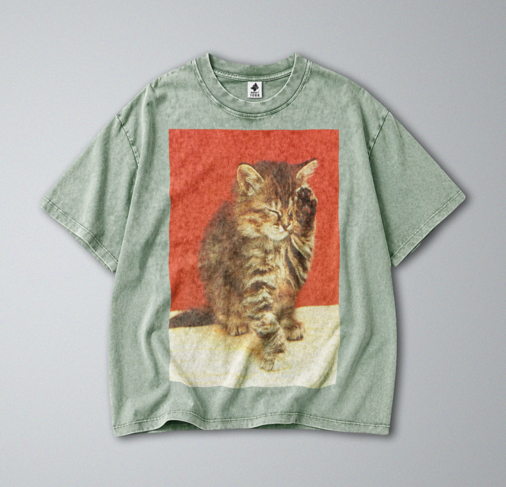 Cute Sleepy cat - Short Sleeve Tee