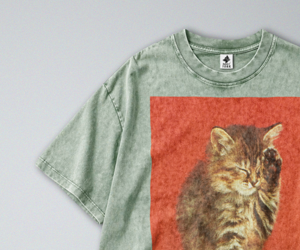 Cute Sleepy cat - Short Sleeve Tee